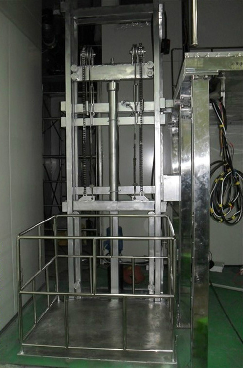 導(dǎo)軌式液壓升降(jiang)機 導軌式(shi)液壓升降機