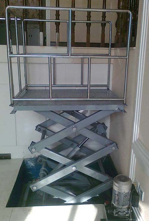 殘(can)疾人升降機 殘(can)疾人升降機