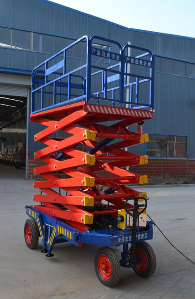 自行式(shi)升降機